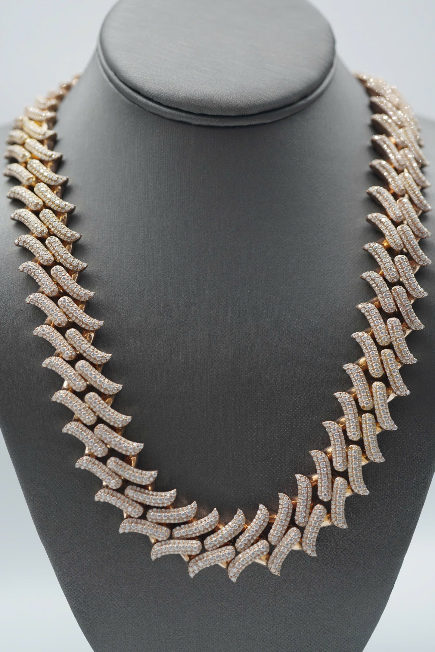 18mm VVS Moissanite Diamond Cuban Necklace